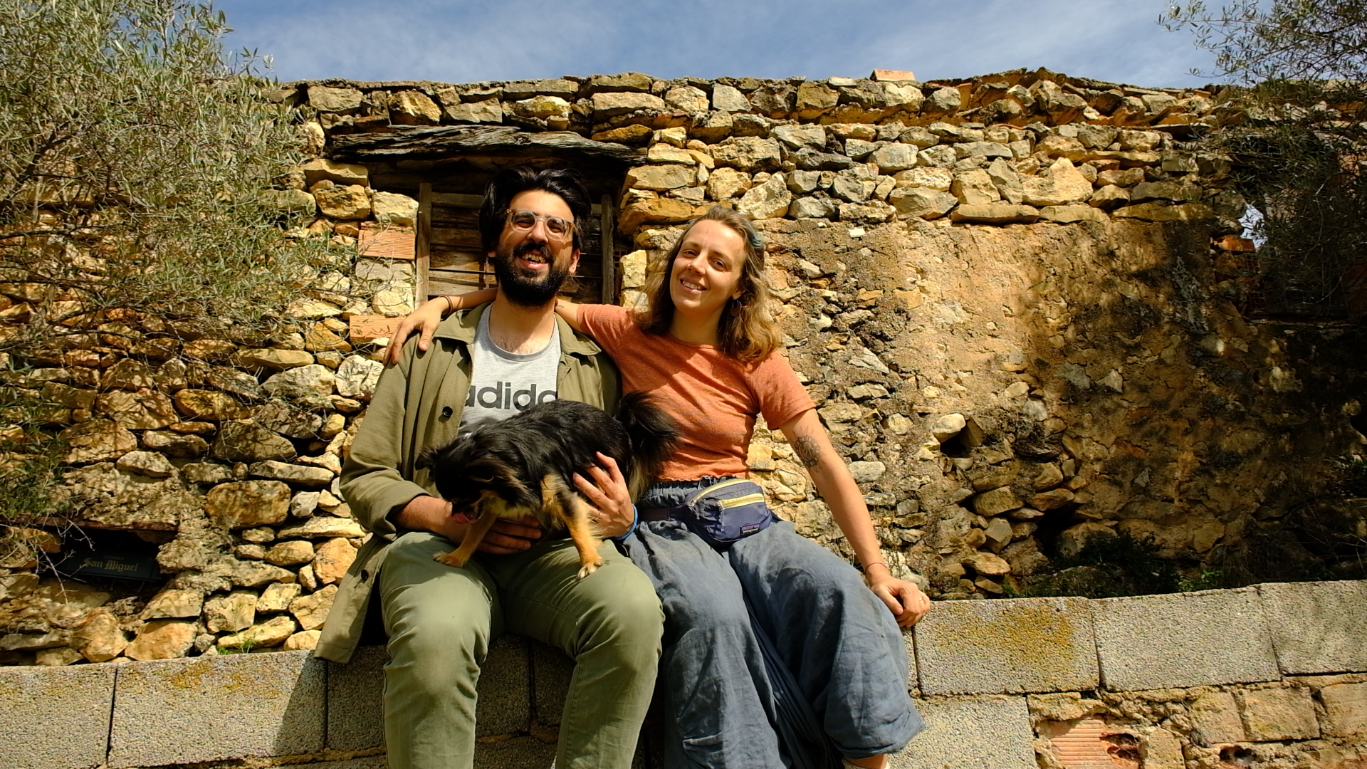 On our finca, in front of the ruin